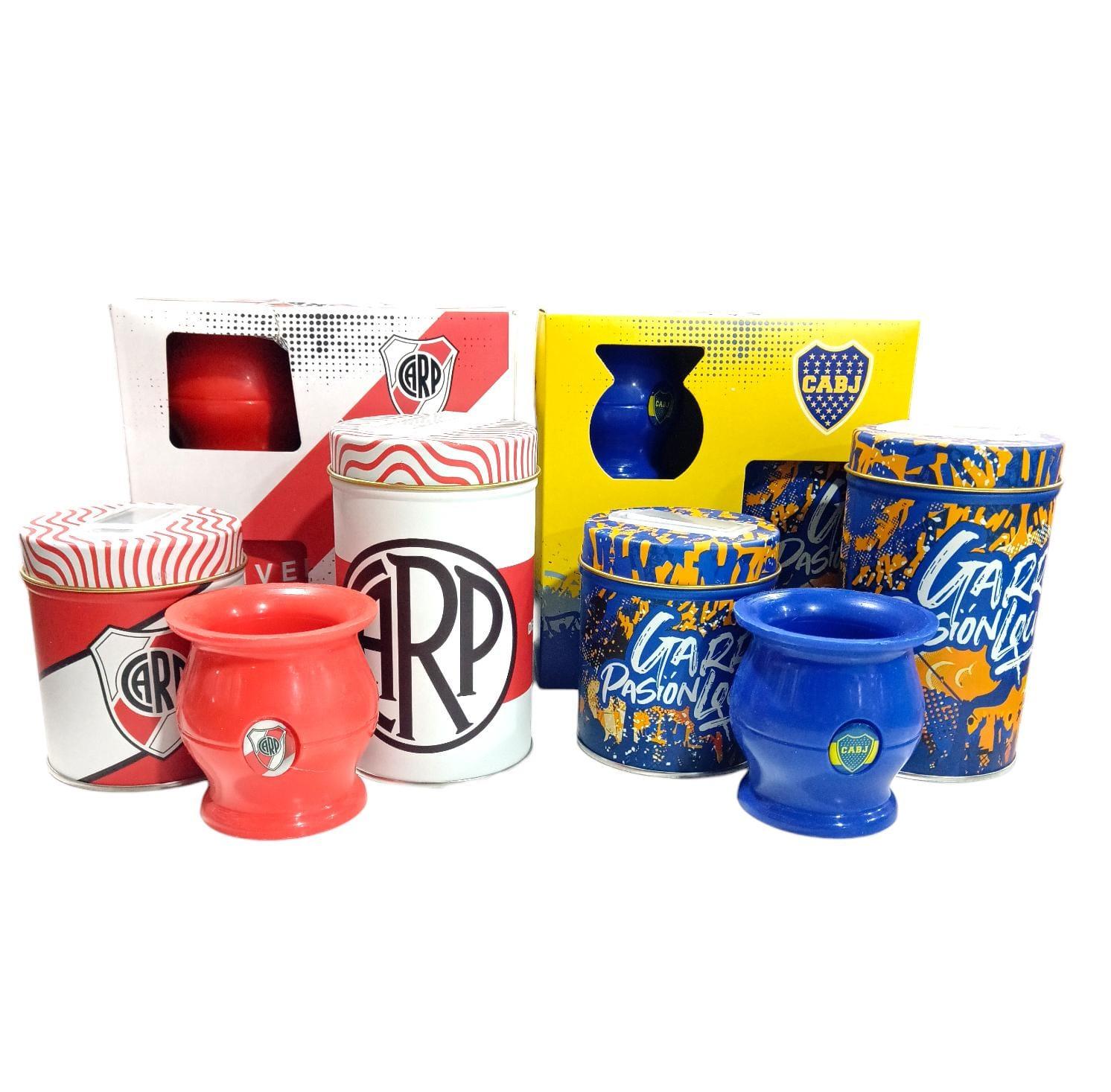 SET MATERO EN CAJA RIVER/BOCA - 2 LATAS + MATE PLASTICO