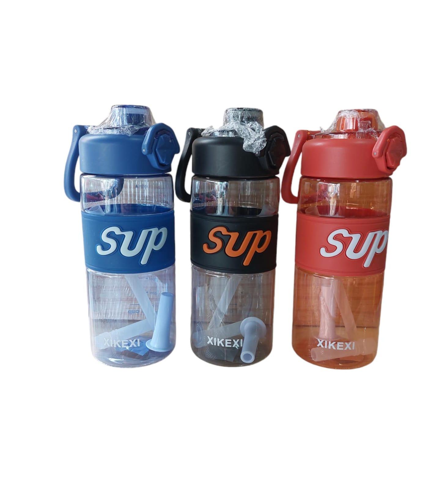 BOTELLA ESTILO DEPORTIVA 750ML PLASTICA