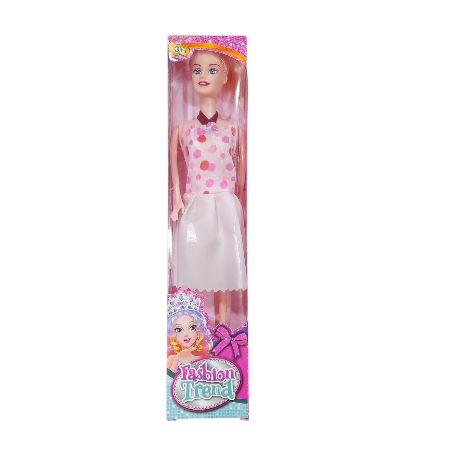 MUÑECA PLASTICA EN CAJA