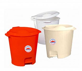TACHO PARA RESIDUOS PLASTICO TAPA PEDAL 7LTS